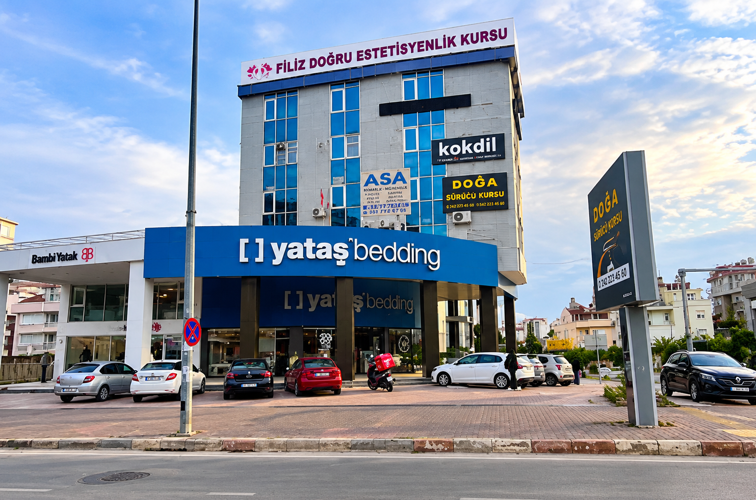 Konyaaltı Özel Doğa Sürücü Kursu